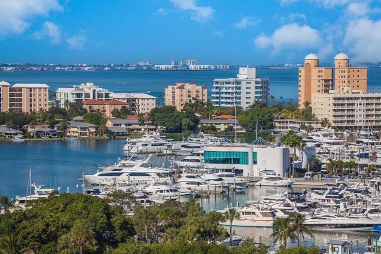 Where to Stay in Sarasota, Florida : A SnowBird Life Guide
